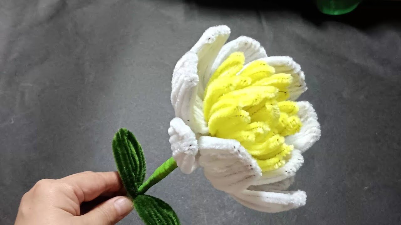 DIY || HOW TO MAKE PEONY FLOWERS USING PIPE CLEANER 