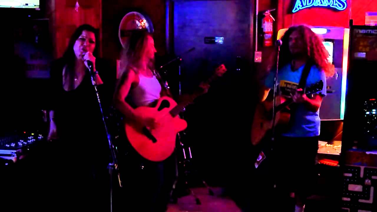Yikes Band-Rock n' Roll@Hinano Cafe