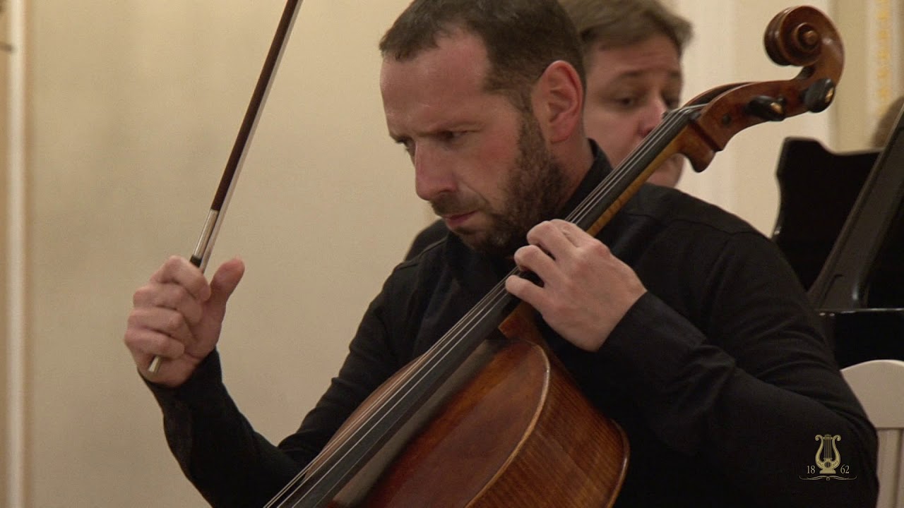 Schumann. Five pieces in Folk style