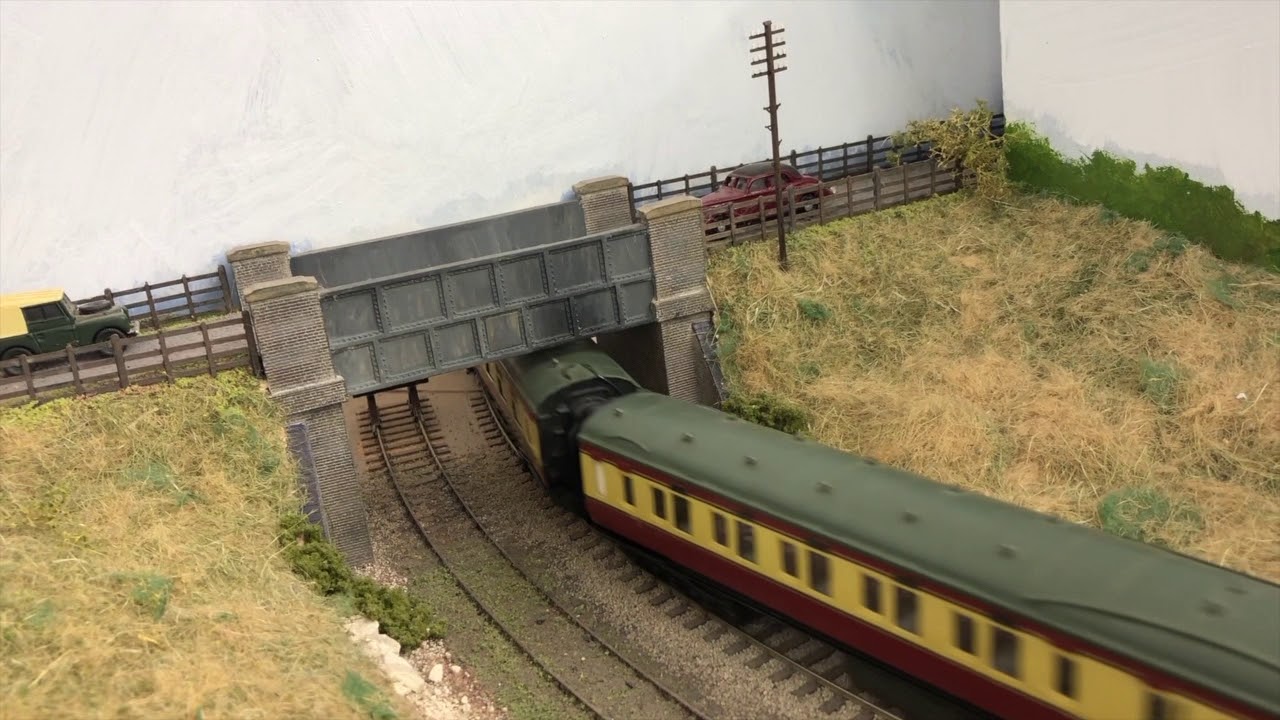 Handheld footage from Tony Wright's Little Bytham