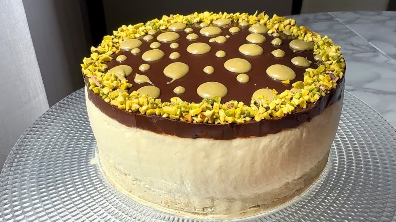 The Ultimate Dubai-Inspired Chocolate Cheesecake
