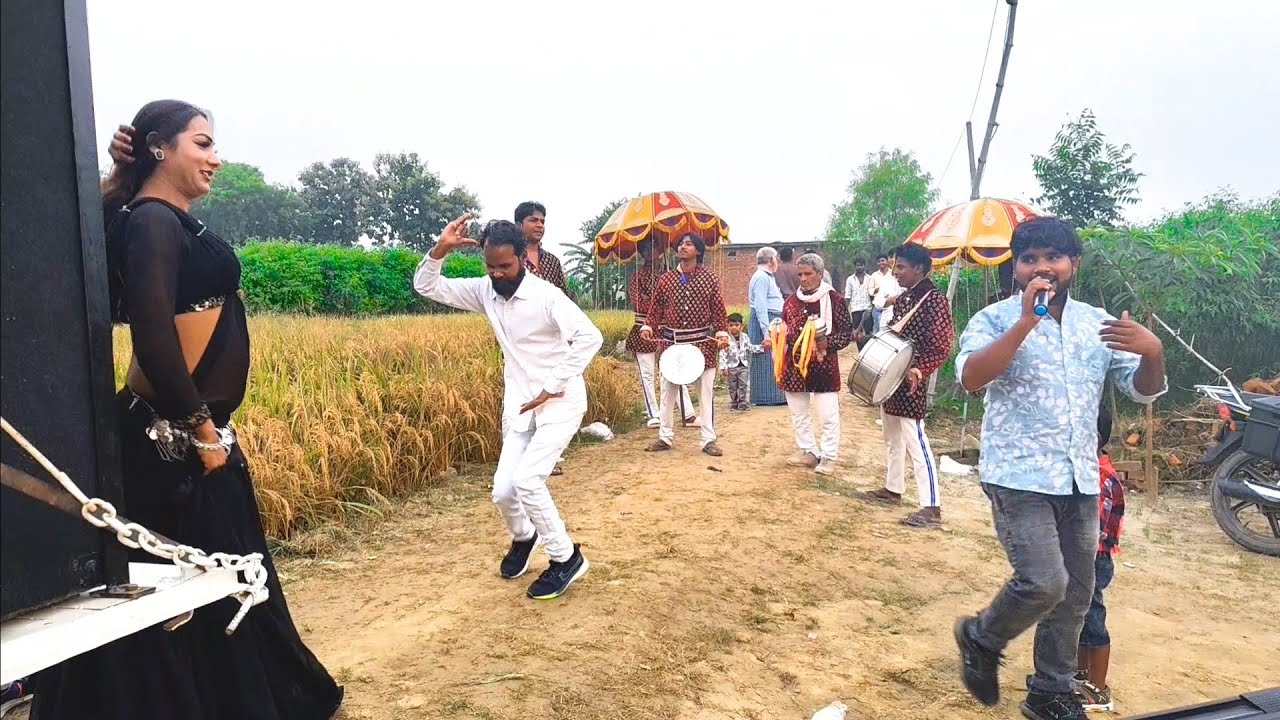 #Video | Anguri Se Bor Ke | #अंगुली से बोर के प्यार देदा रानी | #Devanand Band Party | Band Party