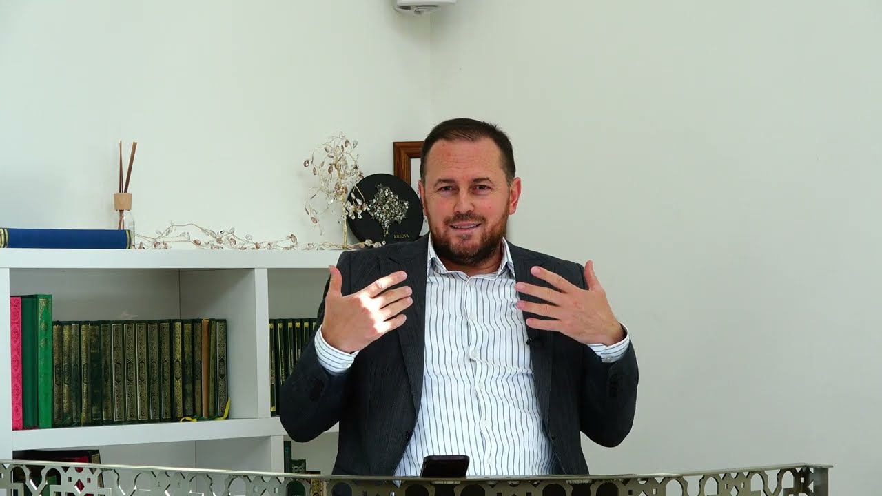 Feja midis vijave të trasha dhe hollësive - Halil Avdulli