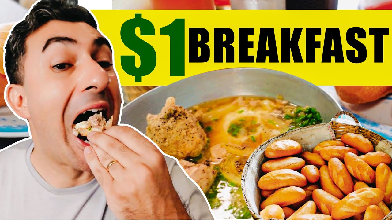 Vietnamese Breakfast // Vietnamese Street Food Banh Mi 2022 // Banh Mi Xiu Mai In Vietnam