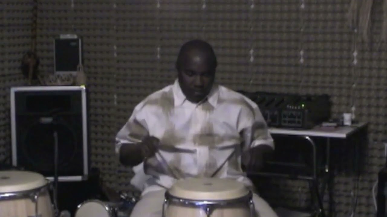 Arara: Drum Rhythms 2 with Israel 
