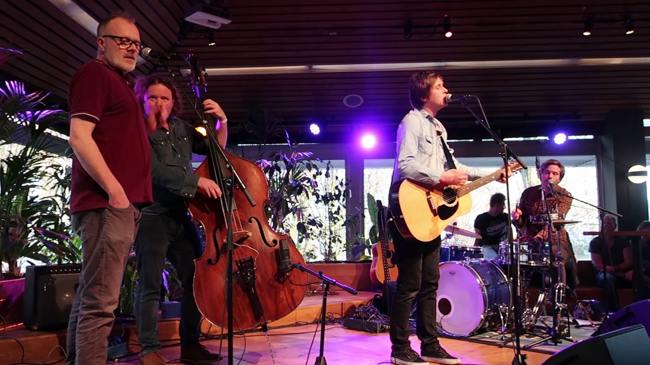 Bertolf & Jelle Paulusma - Awake rewind