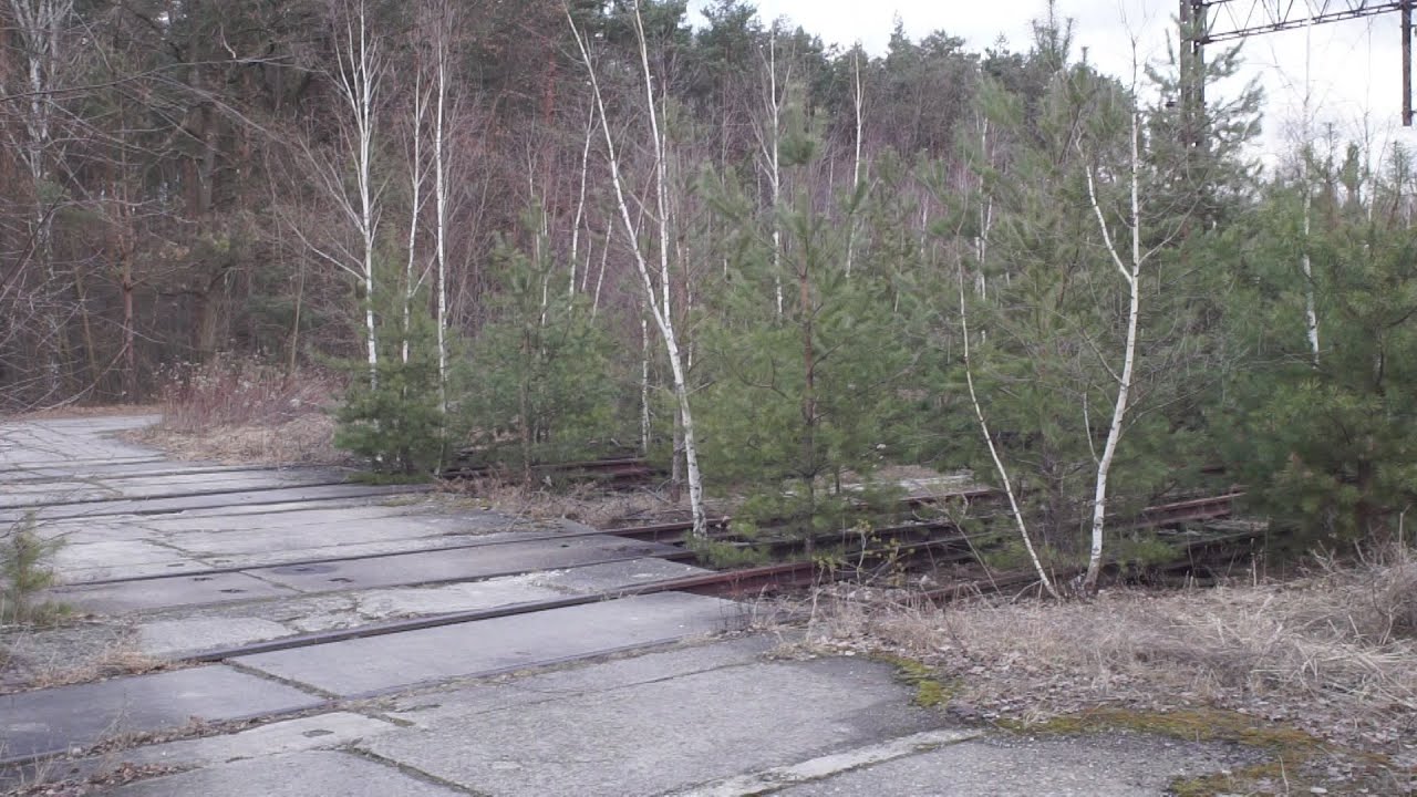 Ruiny opuszczonej stacji Olendry