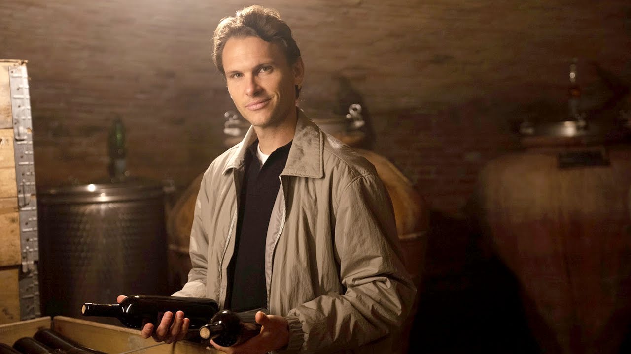 Därför investerar Albin Ekdal i vin genom RareWine Invest