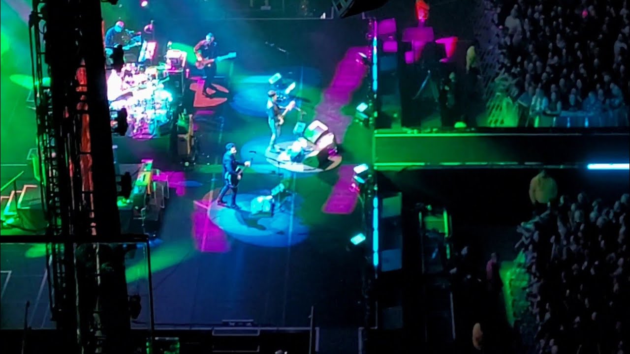 Stereophonics Dakota V2 last song London O2 Arena 18.12.25 #live #rock #fun #son #sing #UK #tune #yo