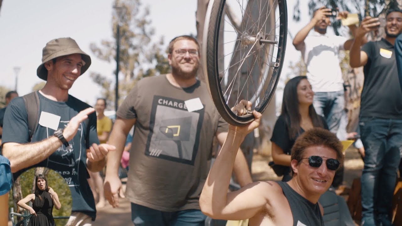 קולולם חוגגים 40 שנה לבית הגלגלים | מחוזקים לעולם - אברהם טל | 20/9/2019