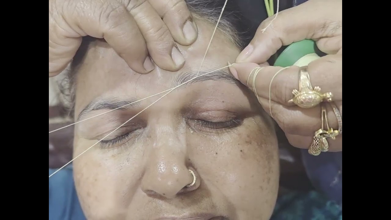 Eyebrow threading Eyebrow shape threading Eyebrow tutorial#perfectly shaped Eyebrow tips#yt#trending