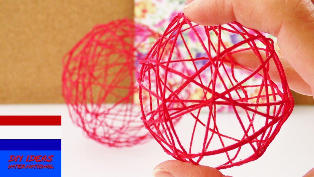 decoratieve bollen van draad | lentedecoratie van draad & een ballon | zelf decoratie maken | DIY