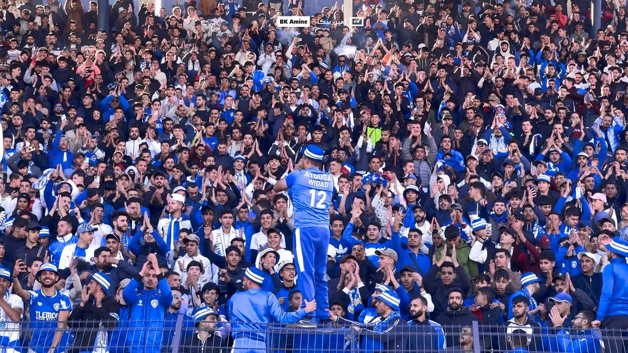 بعض ما فعله أنصار وداد تلمسان في مباراة سريع غليزان 💙