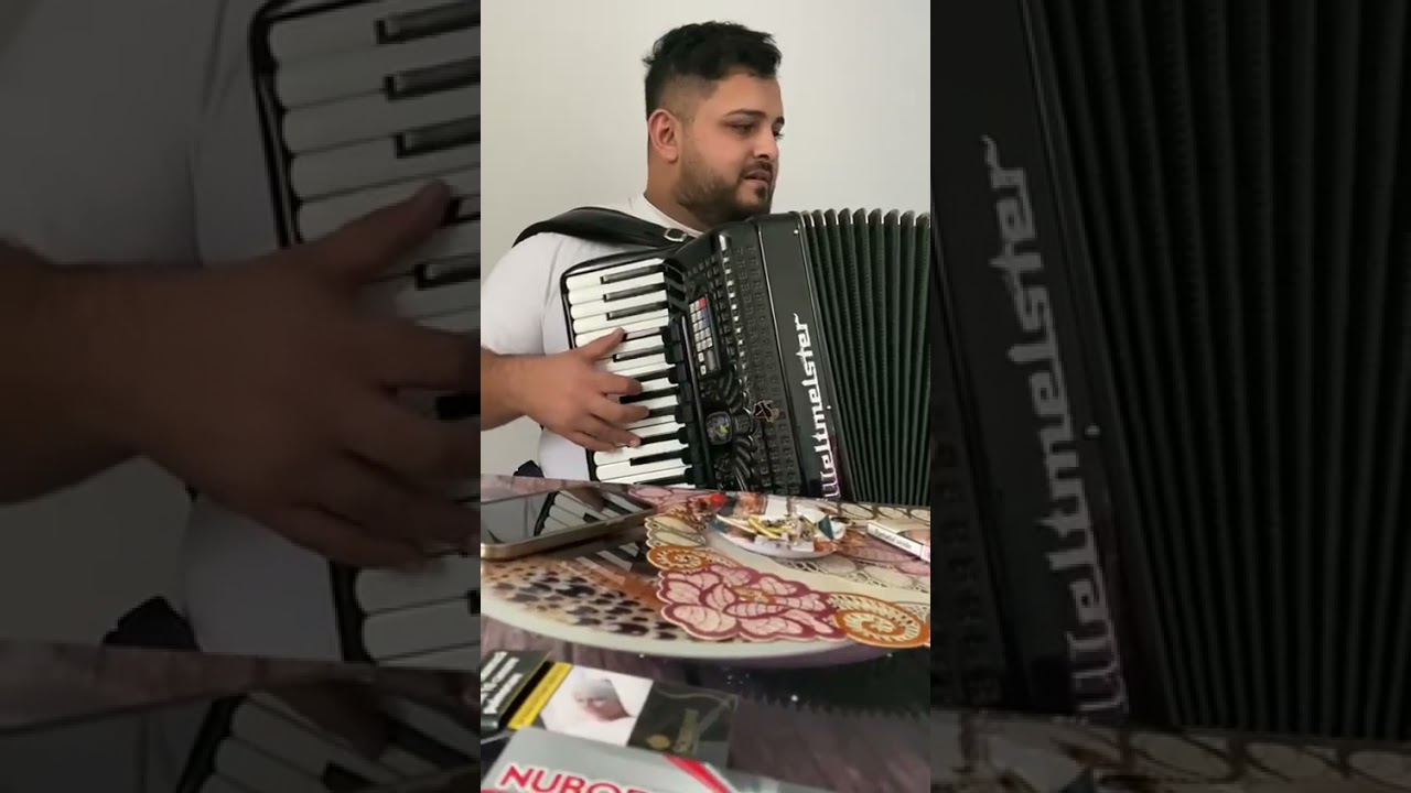 Marius fulger omu care le da emoții și fluturași la toți !!!