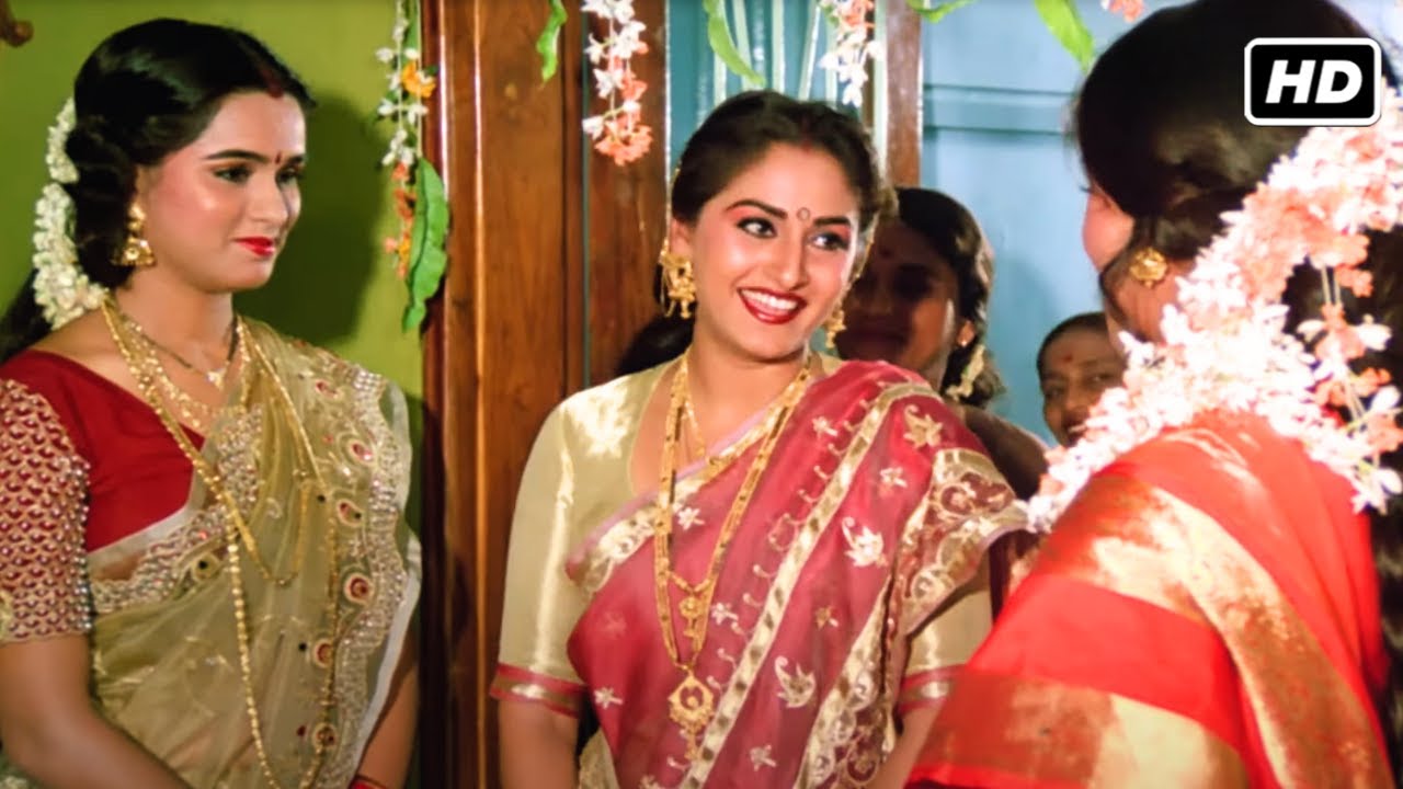 आज बच्चो को खाना खिलाने की रसम है इसलिए हम फौरन चले आये | JAYA PRADA | PADMINI KOLHAPURE |