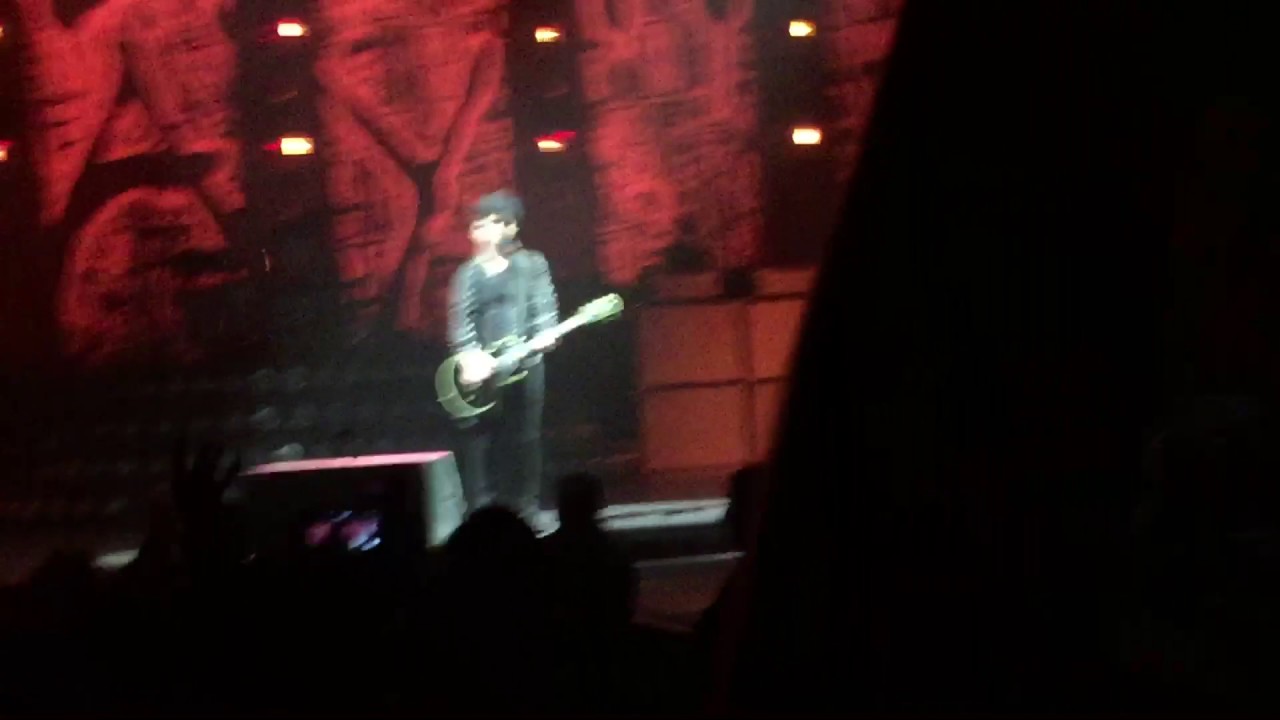 GREEN DAY - AMY ( LIVE ) 02/02/2017 VORST NATIONAAL BELGIUM - FOREST NATIONAL - FIRST TIME LIVE