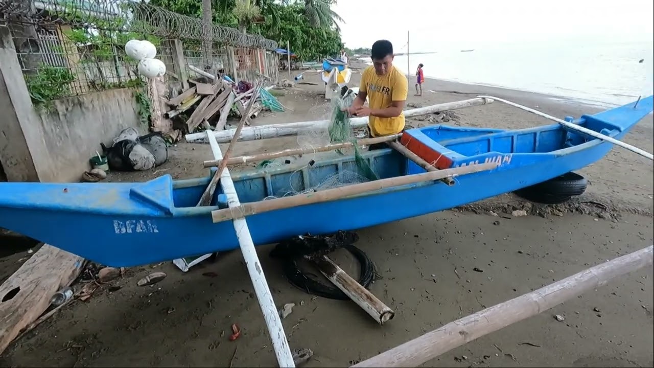 Chilling at Minglanilla Beach Cebu Philippines