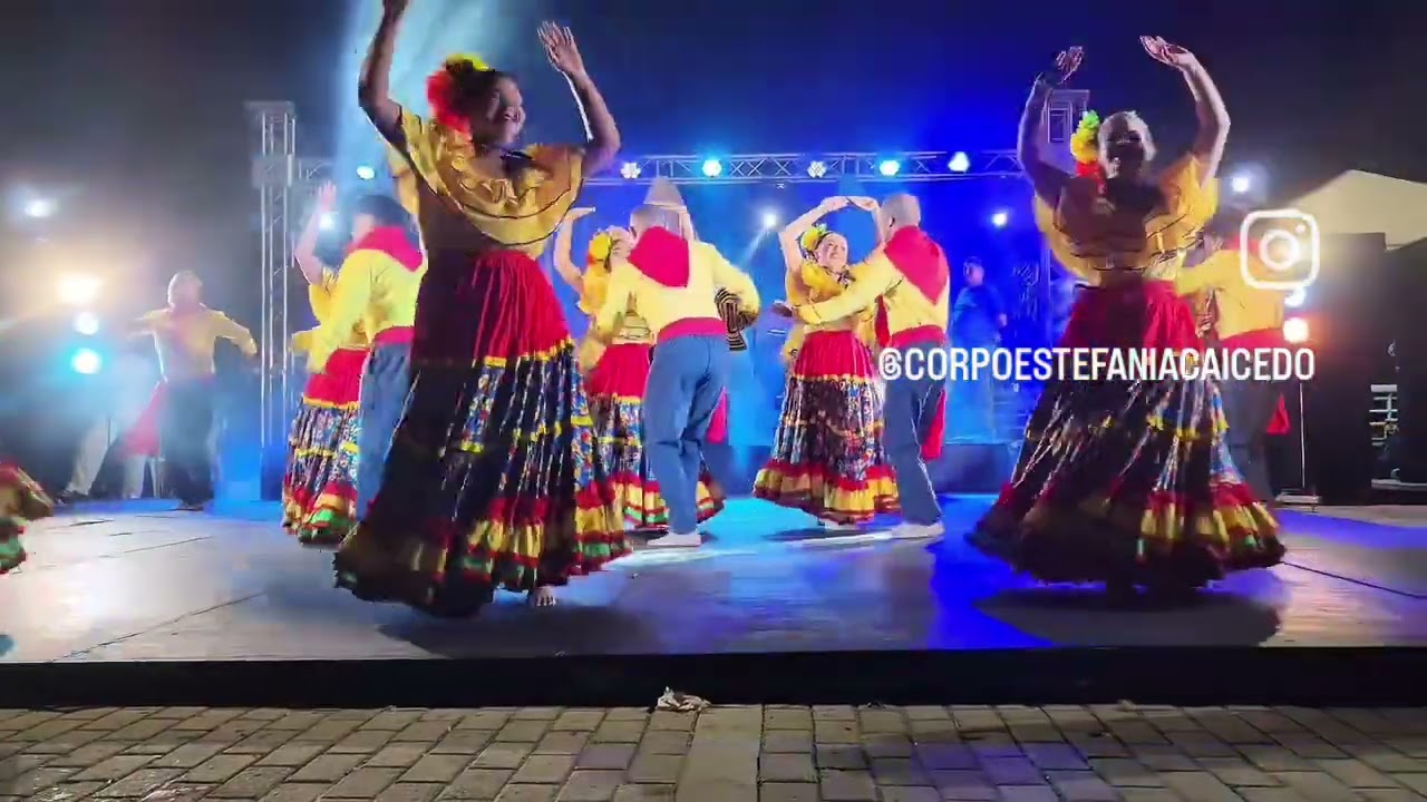 Bailes Cantaos a orillas del Río Magdalena en el Festiestefania 2025