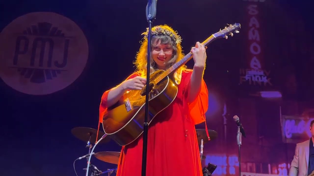 #PMJTour Front row view of live PMJ show (3of4) | Majestic Music Club, Bratislava, Slovakia 05/10/23