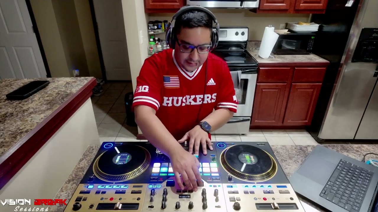 Latin House / House / Techno DJ Set | VisionBreak Sessions 01 (Open Format)