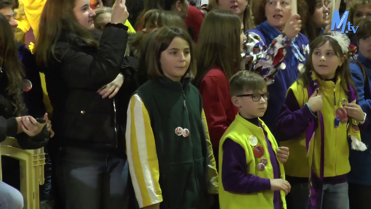 Maestrat Tv - Vinaròs - Imposició de Bandes a les Reines Infantils del Carnaval de Vinaròs 2019