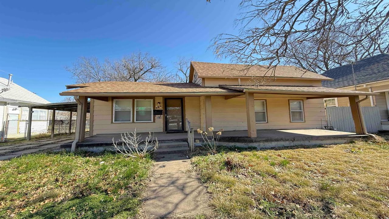 NEW LISTING: 228 N Minnesota Ave Wichita KS 67214