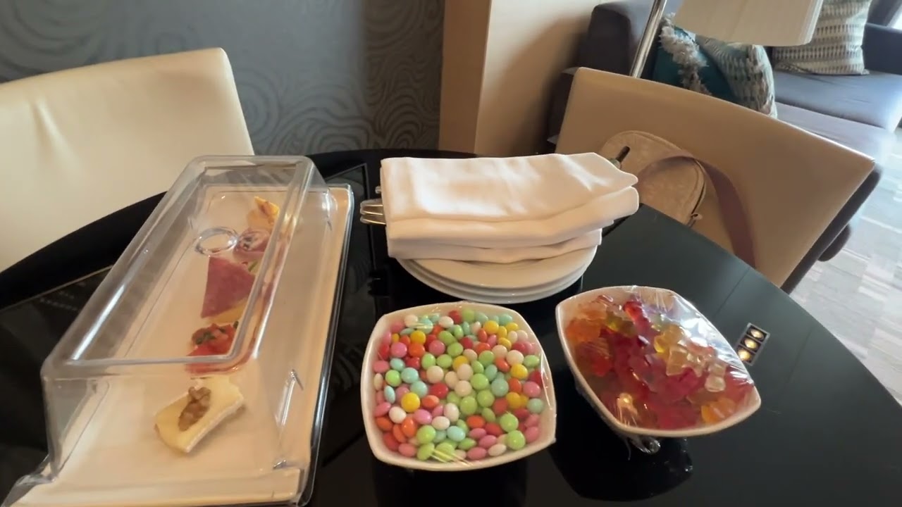 Norwegian Getaway Haven two bedroom room 15108