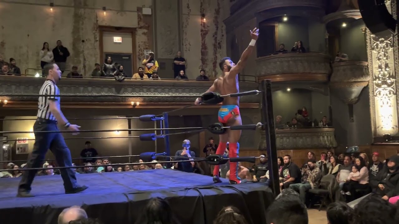 Isaiah Moore vs Russ Jones