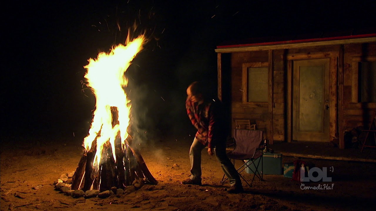 Firecamp // Feu de camp // LOL ComediHa!