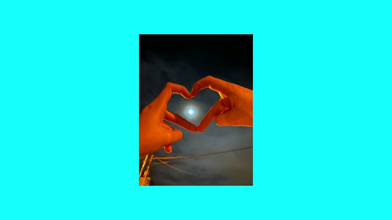 𝓢𝓶𝓲𝓵𝓮𝔂 𝓘𝓷𝓭𝓻𝓪𝓰𝓸𝓼𝓽𝓲𝓽 (𝓢𝓵𝓸𝔀𝓮𝓭 + 𝓻𝓮𝓿𝓮𝓻𝓫 + 𝓮𝓬𝓱𝓸)