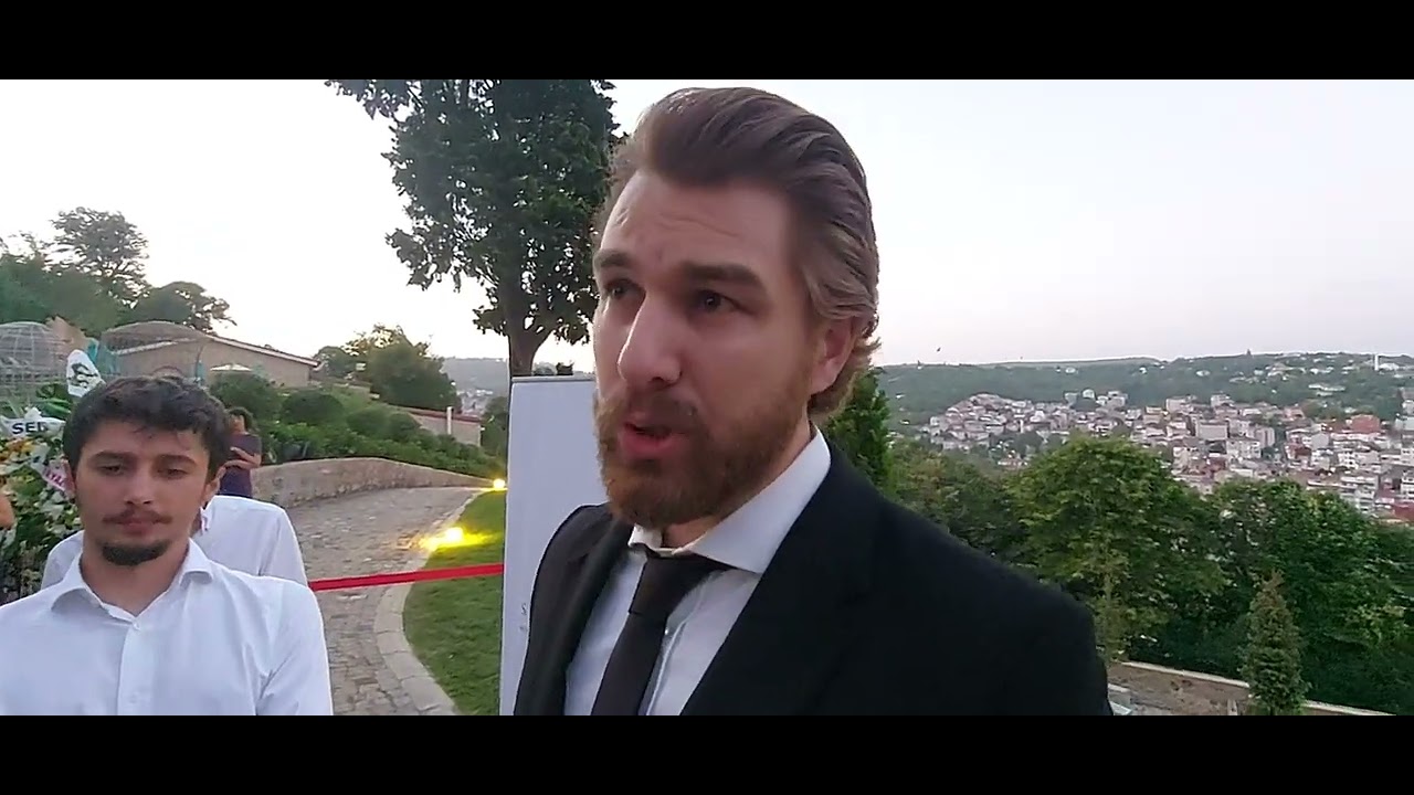 Demet Özdemir Oğuzhan Koç'un düğününe katılan Furkan Palalı'nın yeni projesi ne?
