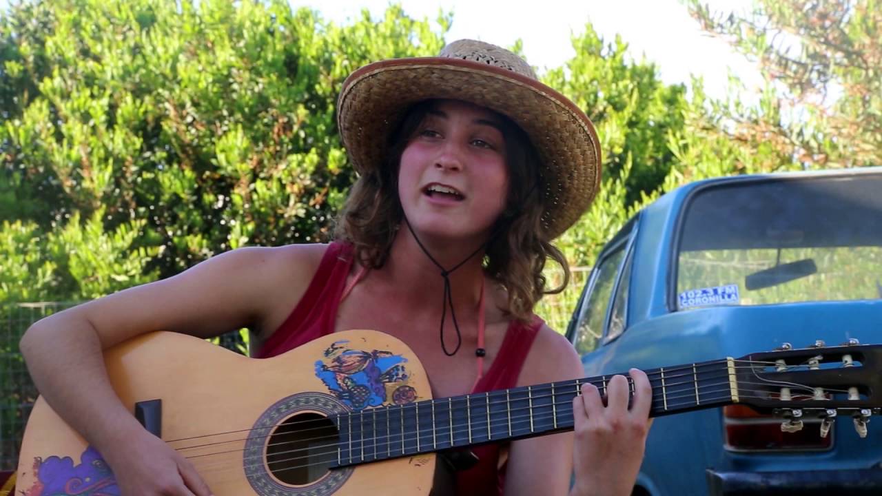 Luana Mendez - Estupidez humana