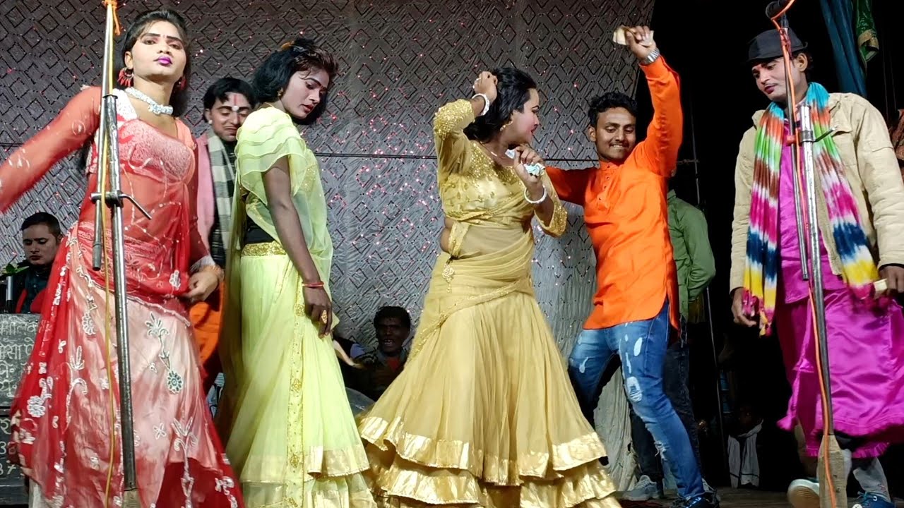 इस लड़के के साथ महेंद्र डांसर ने किया डीजे में जबरदस्त #डांस_bhojpuri