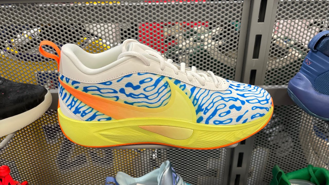 Nike Giannis Freak 6 GS &ldquo;Lenticular&rdquo; - Style Code: HF1178-001