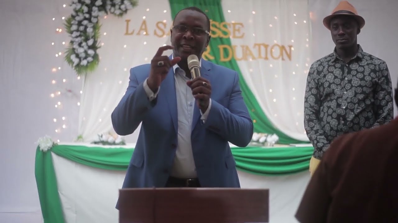 LA SAGESSE CEREMONIE DE GRADUATION DES BACHELIERS 2022- 2023