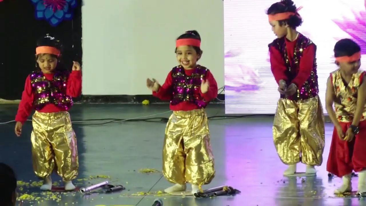 Bhoomi's First Performance at Anuual Concert at Pathshaala