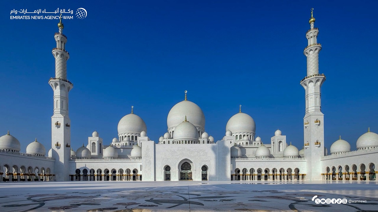 مركز جامع الشيخ زايد الكبير في أبوظبي يستعد لاستقبال ضيوفه خلال شهر رمضان