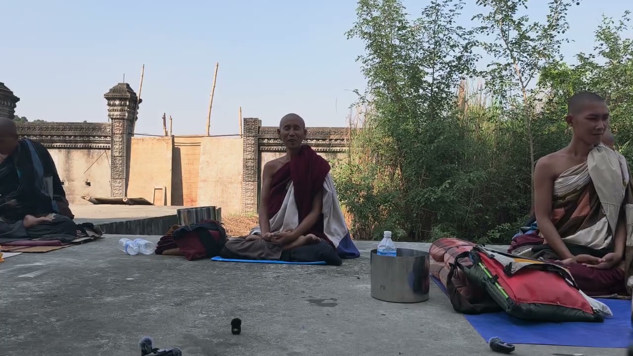 Chị T&acirc;m 32 Muỗng cự YouTube 