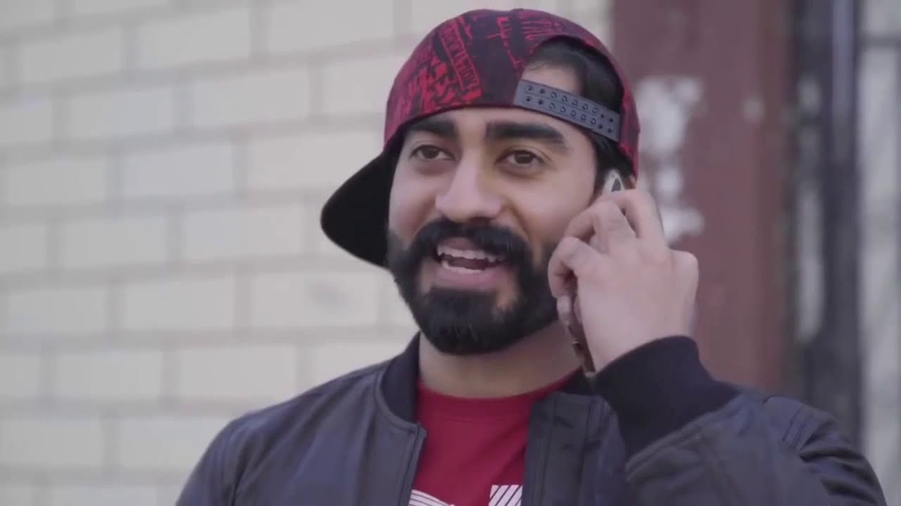 وه‌ختێ ئێك مروڤى ژخو ڤه‌دكه‌ت😂😂