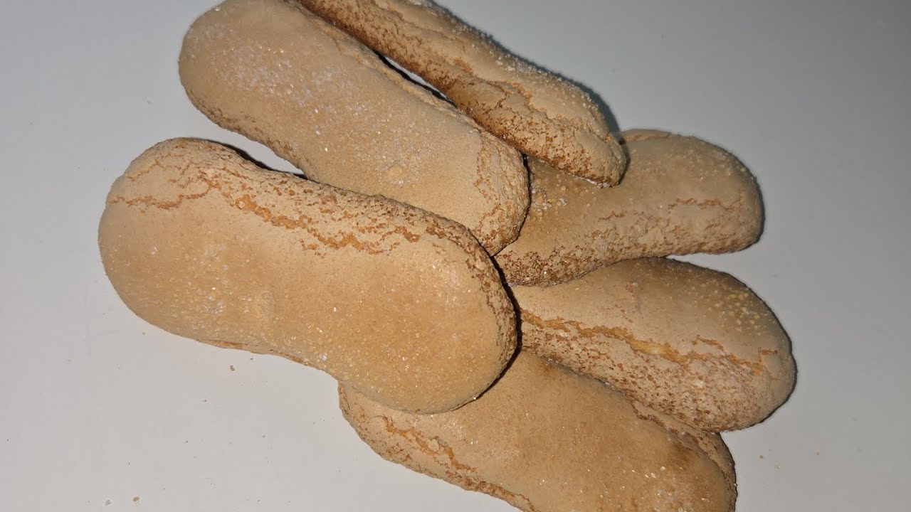 Kedi dili biskuvi  / Löffelbiskuit selbs machen  #aboneol #beğen #yorumyap #evyapımılezzetler 