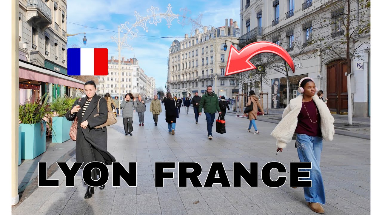 LYON - FRANCE, WALKING TOUR LYON CITY LA VRAIE VIE ICI EN 4K. #france #travel #lyon