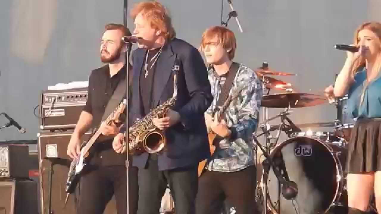 Eddie Money I Wanna Go Back live Lincoln, Ca 7/31/15