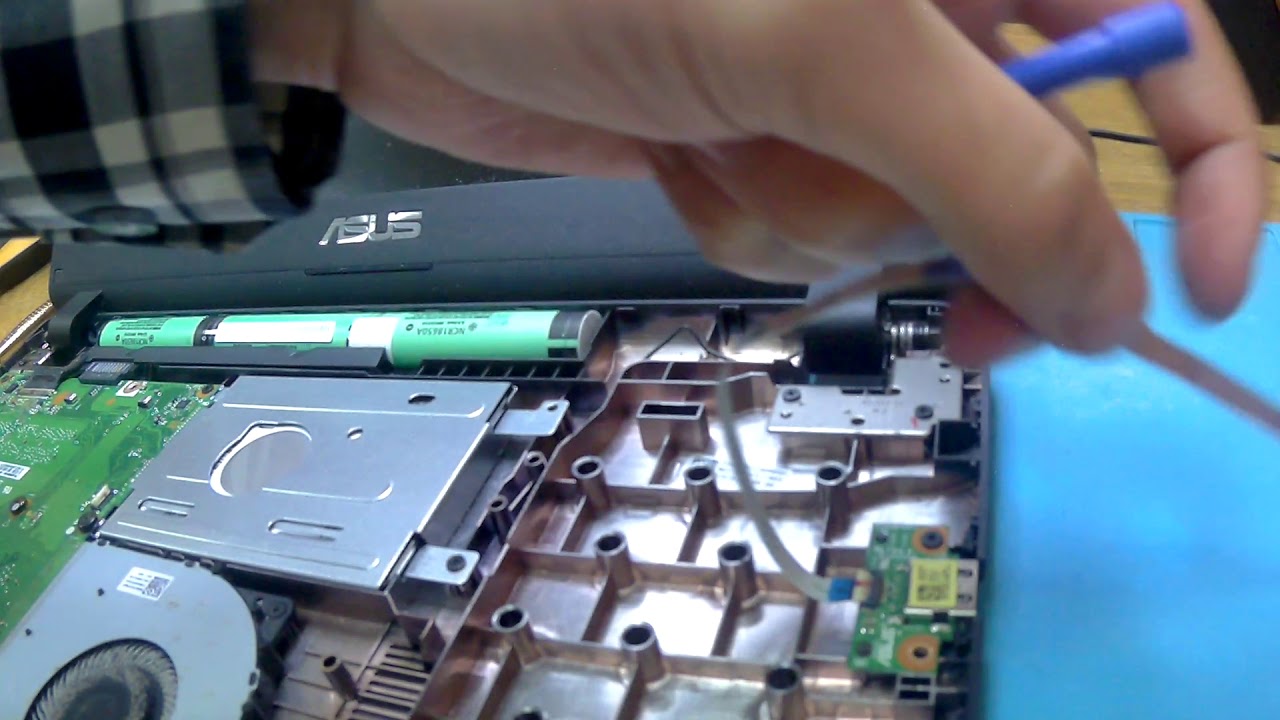 ASUS X507U замена жесткого диска (HDD) на SSD. hdd replacement