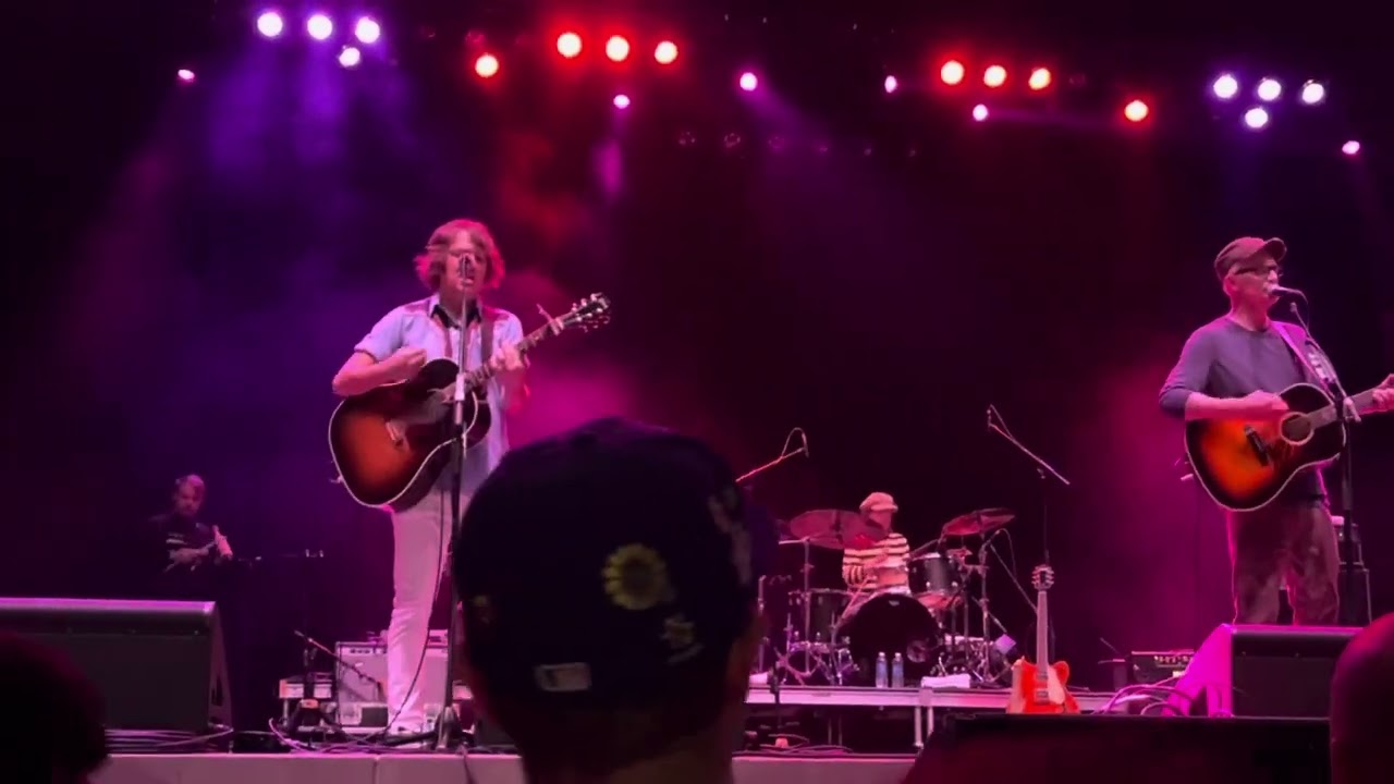 Fountains of Wayne - ‘Hey Julie’ - Live at Summerfest 7/4/2025 - Milwaukee, Wisconsin 