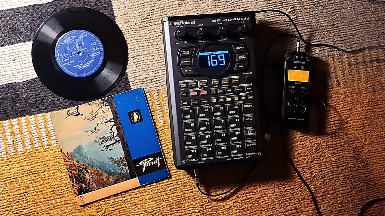 roland sp404 mkii beatmaking | sampling 1960 polish vinyl into 3 beats | boom bap, lofi, drum n bass