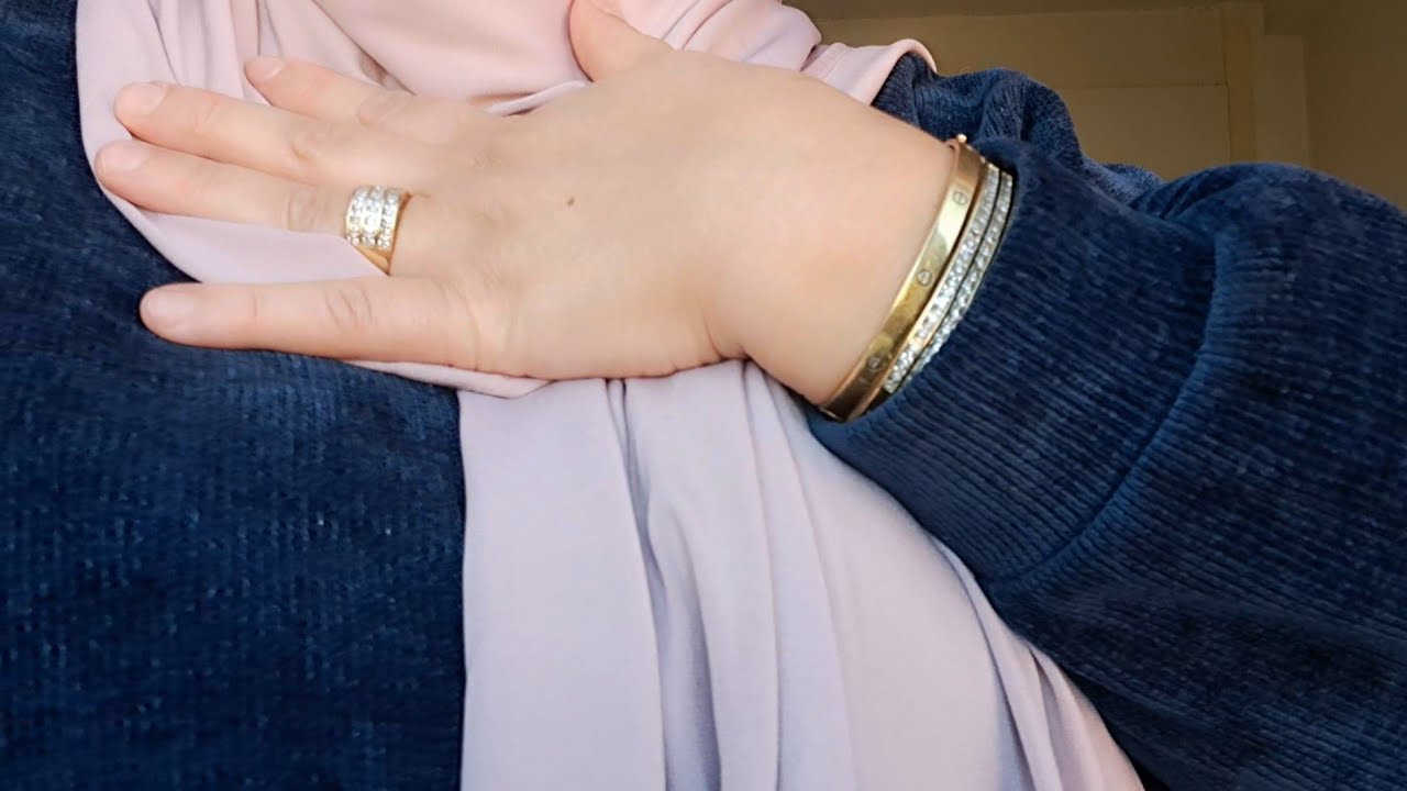 يا ريت الزمان يعودو يوماً تفكرت طفولتي وبا الله يجدد عليه الرحمات في هذا العواشر شحال توحشتو 😭