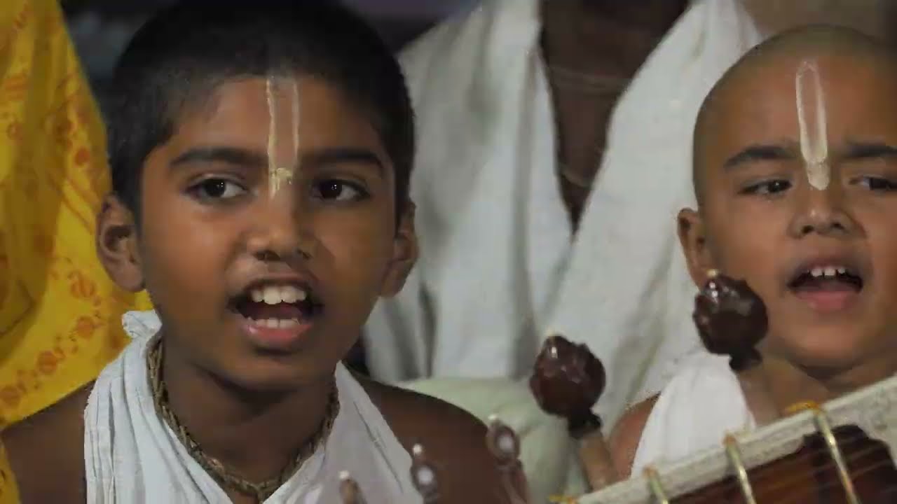 Bhajahū re Mana | A Bhajan by Govinda Das Kaviraj
