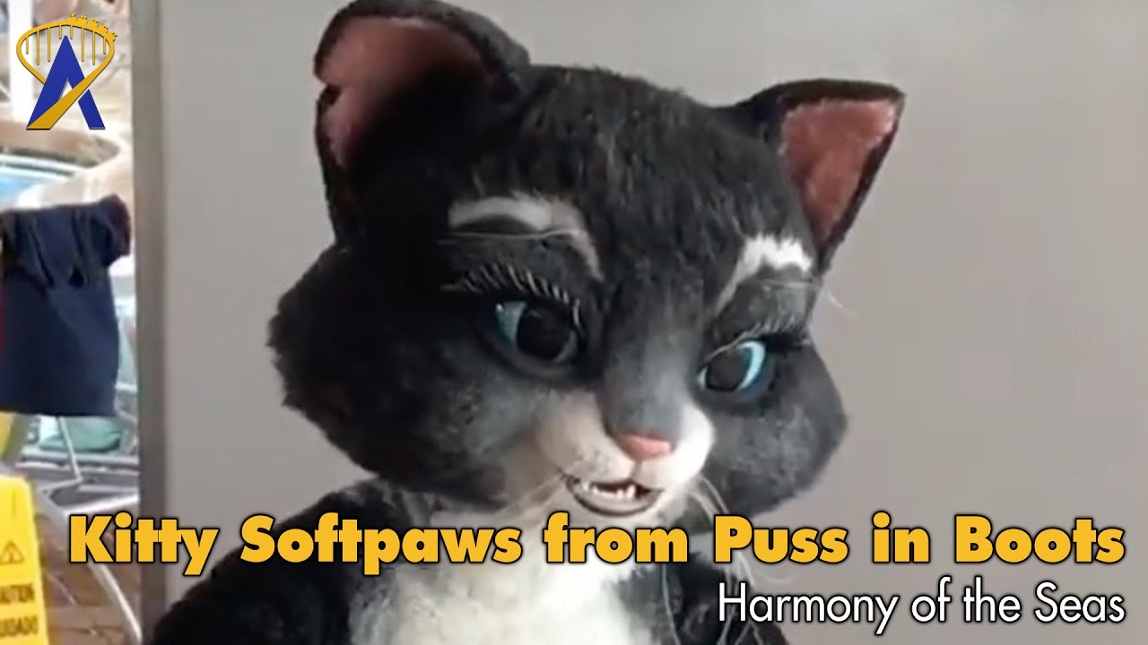 Kitty Softpaws from Puss in Boots meet on Royal Caribbean Harmony of the Seas