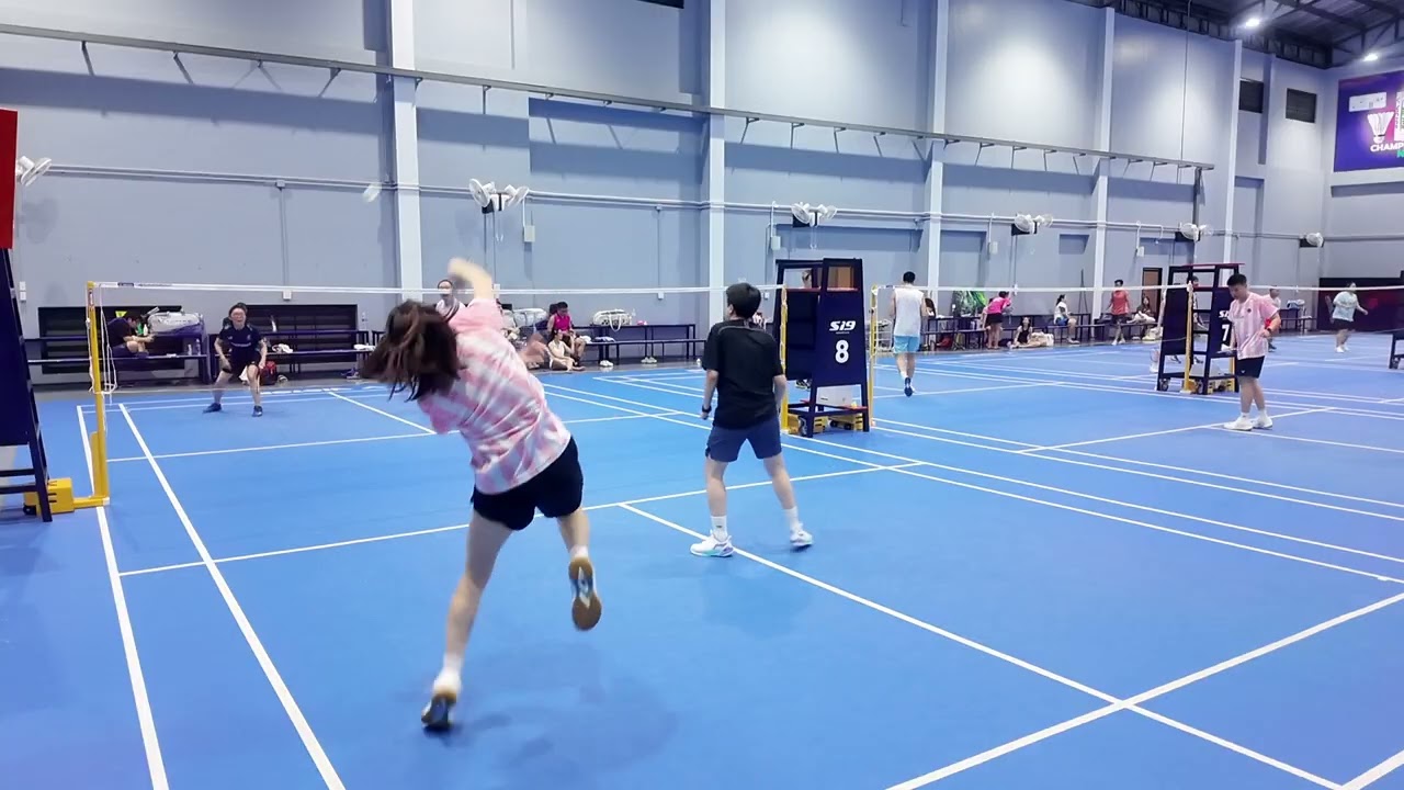 หญิงริน VS พี่มีชัยแม่เอ๋ เซท1