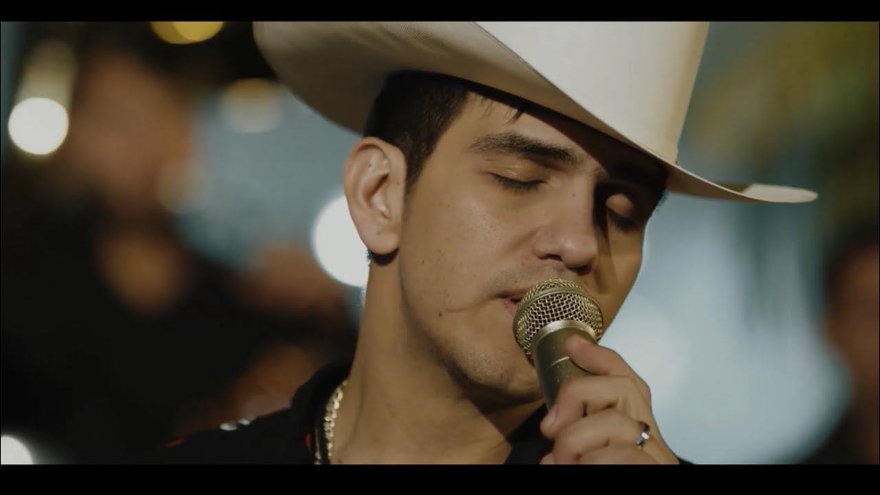 Jovanny Cadena Y Su Estilo Privado - Cuantas Veces [En Vivo]
